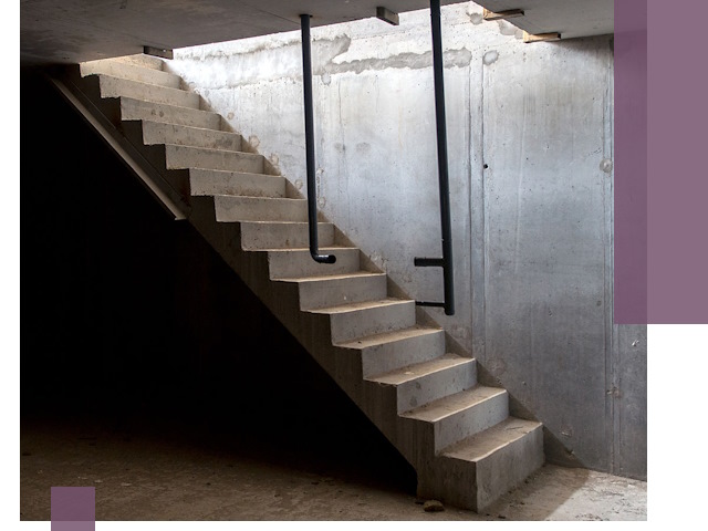Изготовление и монтаж лестниц в подвале в Воткинске
