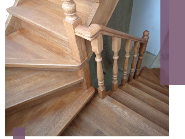 Дубовые лестницы под ключ в Воткинске: изготовление и монтаж