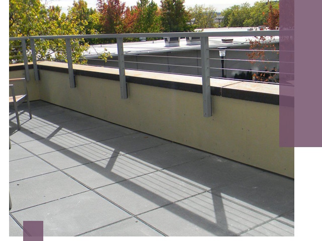 Металлические парапеты под ключ в Воткинске: монтаж и изготовление