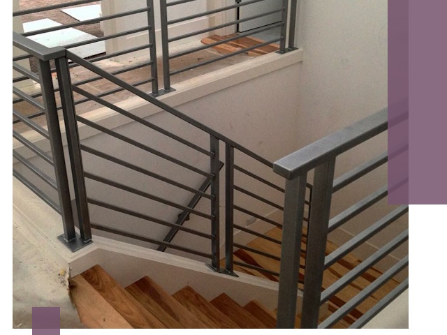 Изготовление поручней из металла и дерева в Воткинске